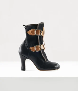 Bota Bondage
