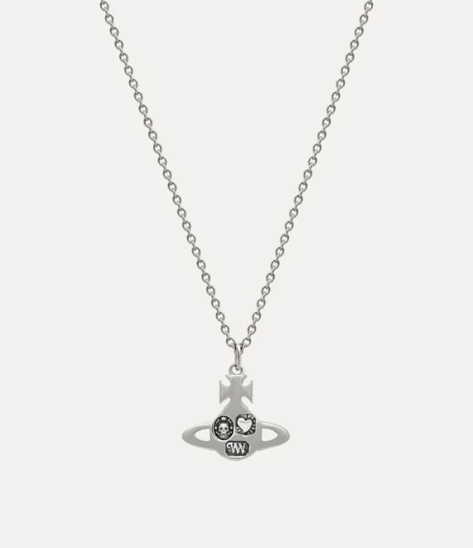 Collar con colgante Crispin