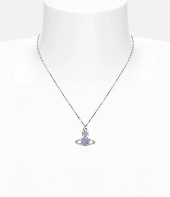 Collar con colgante grande Reina