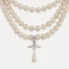 Gargantilla de tres filas con perlas en forma de gota Gargantilla de tres filas con perlas en forma de gota